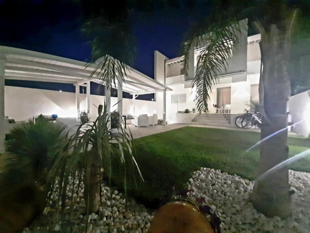 Joshua Rooms Porto Cesareo Exterior photo